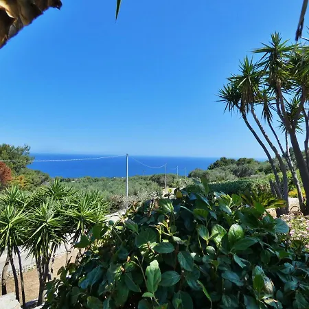 Trullo Anthos - Con Splendida Vista Mare E Giardino Privato Villa