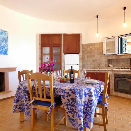 Trullo Anthos - Con Splendida Vista Mare E Giardino Privato * Corsano (Apulia)