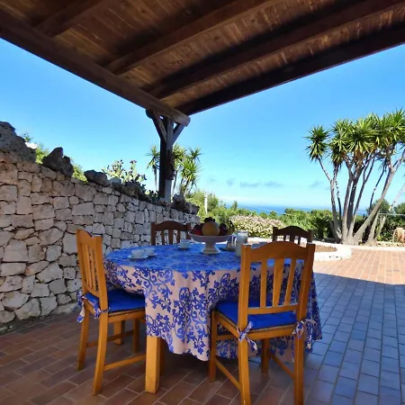 Trullo Anthos - Con Splendida Vista Mare E Giardino Privato *